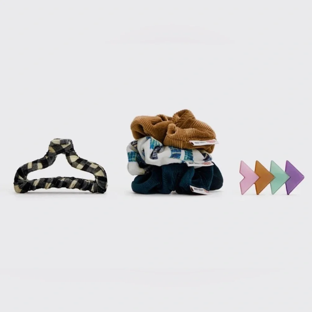 Stranger Things Kitsch 5PC Hair‎  Accessories Set NEW Scrunchies Claw Clip